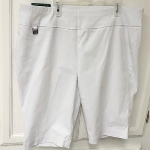 Raffaella comfort white shorts